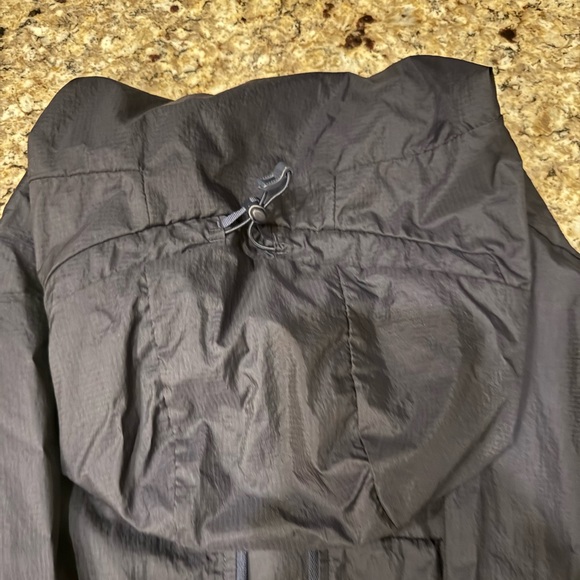 Patagonia light windbreaker - Picture 2 of 4